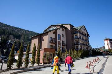Фотографии Отель Hotel Skilandhouse г. Буковель (Украина) №1 Фото Отель Hotel Skilandhouse г. Буковель 1