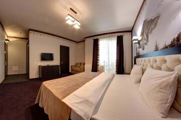 Фото номера Полулюкс Отель Karpatski Hotel &amp; Spa г. Буковель 6