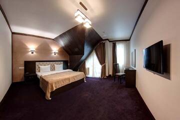 Фото номера Люкс Отель Karpatski Hotel &amp; Spa г. Буковель 2