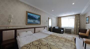 Фото номера Люкс Отель Home Hotel г. Буковель 10