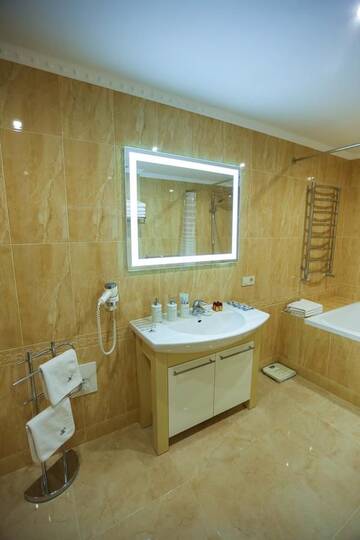Фото номера Люкс Отель Home Hotel г. Буковель 19
