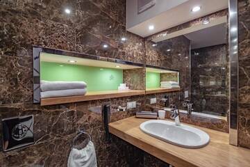 Фото номера Полулюкс с общей террасой Отель F&amp;B Spa Resort (ex. Fomich Hotel) г. Буковель 7