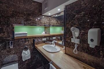 Фото номера Улучшенный полулюкс Отель F&amp;B Spa Resort (ex. Fomich Hotel) г. Буковель 8