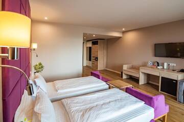 Фото номера Улучшенный полулюкс Отель F&amp;B Spa Resort (ex. Fomich Hotel) г. Буковель 6