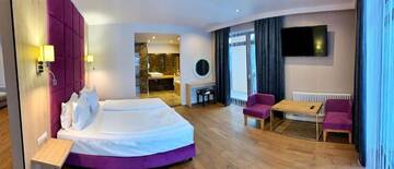 Фото номера Суперлюкс открытой планировки Отель F&amp;B Spa Resort (ex. Fomich Hotel) г. Буковель 5