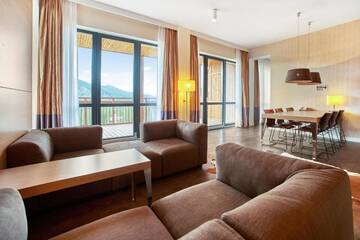 Фото номера Люкс Курортные отели Radisson Blu Resort Bukovel г. Буковель 11
