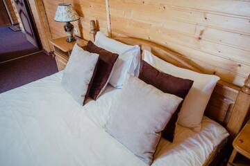 Фото номера Семейный люкс - Включен вход в спа-центр Отель Hotel Bellavista &amp; Spa г. Буковель 4