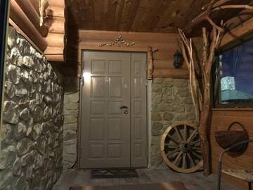 Фото номера Коттедж с 6 спальнями Дома для отпуска Cottage Kalina г. Буковель 13