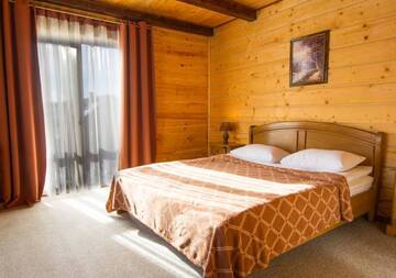 Фото номера Стандартный двухместный номер с 1 кроватью Отель Eco Hotel Bungalo г. Буковель 5