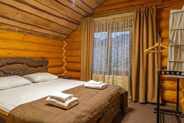 Фото номера Люкс с 2 спальнями Отель Eco Hotel Bungalo г. Буковель 6