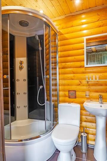 Фото номера Люкс с 2 спальнями Отель Eco Hotel Bungalo г. Буковель 9