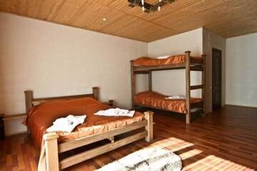 Фото номера Классический трехместный номер Отель Schulc г. Буковель 6
