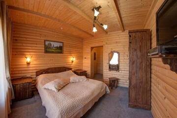 Фото номера Коттедж с 3 спальнями Курортные отели Hotel Podgorie Spa г. Буковель 7