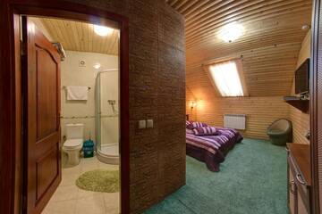 Фото номера Стандартный двухместный номер с 1 кроватью Курортные отели Hotel Podgorie Spa г. Буковель 3