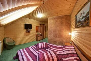 Фото номера Стандартный двухместный номер с 1 кроватью Курортные отели Hotel Podgorie Spa г. Буковель 4
