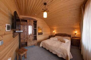 Фото номера Коттедж с 3 спальнями Курортные отели Hotel Podgorie Spa г. Буковель 13