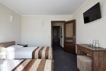 Фото номера Стандартный двухместный номер с 1 кроватью Отель Graal resort г. Буковель 6