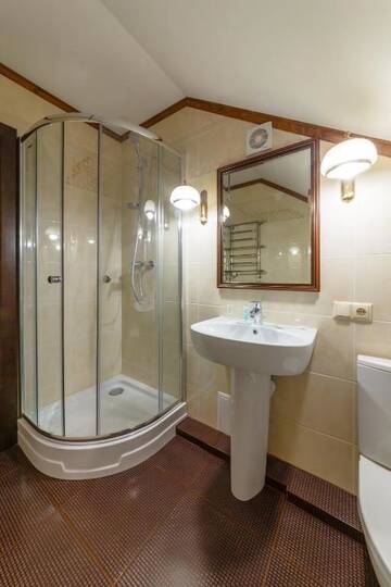 Фото номера Двухместный номер эконом-класса с 1 кроватью Отель GasthauS г. Буковель 5