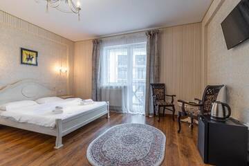 Фото номера Двухместный номер с 1 кроватью и балконом Отель Hotel Pid Strihoju г. Буковель 3