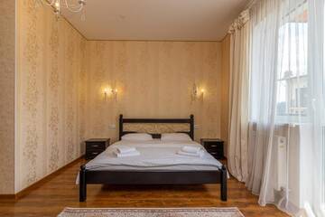 Фото номера Двухместный номер с 1 кроватью и балконом Отель Hotel Pid Strihoju г. Буковель 6