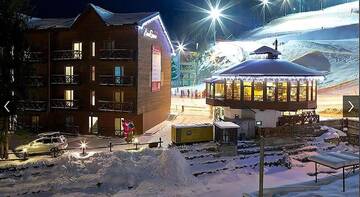 Фото Курортные отели ZimaSnow Ski &amp; Spa Club г. Буковель 1