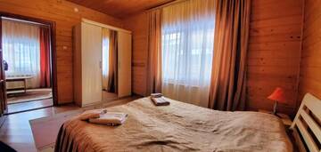 Фото номера Семейный люкс Мини-отель Zakhid Cottage Complex г. Буковель 9