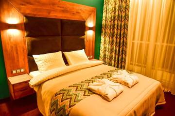 Фото номера Двухместный номер с 1 кроватью Отель Отель «Goral Hotel &amp; Spa» г. Буковель 12