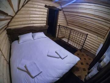 Фото номера Семейный люкс с балконом Лоджи Cottage Hata Zustrich г. Буковель 10