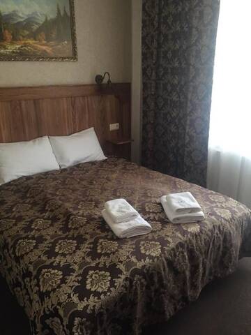 Фото номера Двухместный номер с 1 кроватью и балконом Отель Grofa Room г. Буковель 3