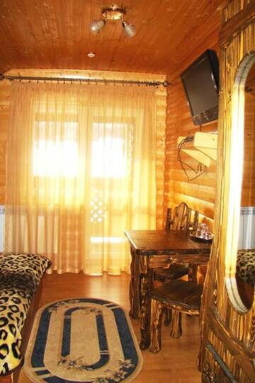 Фото номера Стандартный двухместный номер с 1 кроватью Отель Greku Hotel г. Буковель 8