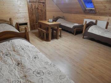 Фото номера Семейный номер Отель Greku Hotel г. Буковель 2