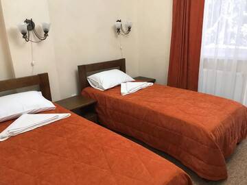 Фото номера Двухместный номер с 2 отдельными кроватями Отель Private Rooms in Grofa Hotel г. Буковель 14