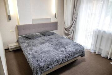 Фото номера Двухместный номер с 1 кроватью Отель Private Rooms in Grofa Hotel г. Буковель 2