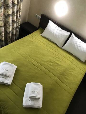 Фото номера Трехместный номер Отель Private Rooms in Grofa Hotel г. Буковель 2