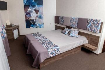 Фото номера Семейный номер Отель Private Rooms in Grofa Hotel г. Буковель 7