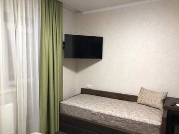Фото номера Трехместный номер Отель Private Rooms in Grofa Hotel г. Буковель 10