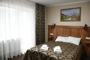 Фото номера Двухместный номер с 1 кроватью Отель Private Rooms in Grofa Hotel г. Буковель 10