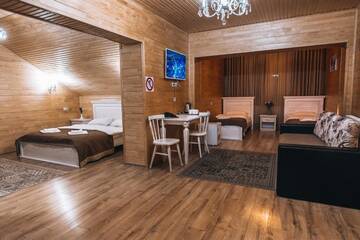 Фото номера Семейный люкс Отель Diamond Resort White г. Буковель 2