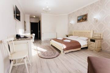 Фото номера Двухместный номер с 1 кроватью Отель Diamond Resort White г. Буковель 3