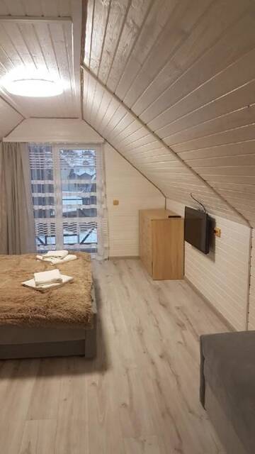 Фото номера Дом с 2 спальнями Гостевой дом Перлина Буковелю г. Буковель 9