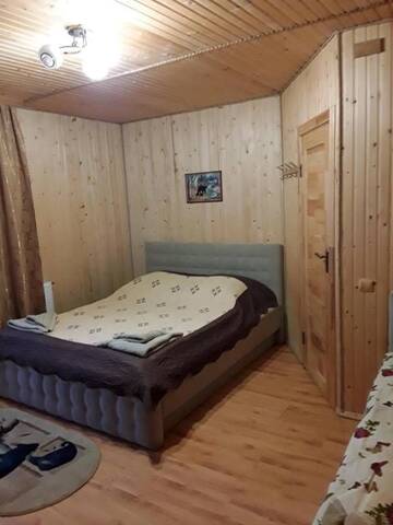 Фото номера Трехместный номер с видом на горы Гостевой дом Перлина Буковелю г. Буковель 2