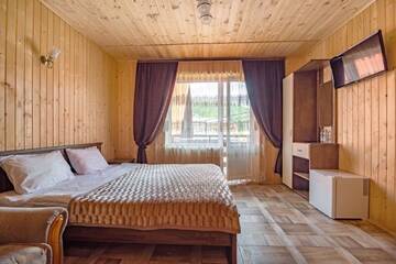 Фото номера Трехместный номер Гостевой дом Hotel Familiia г. Буковель 2