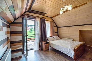 Фото номера Улучшенный четырехместный номер Гостевой дом Hotel Familiia г. Буковель 4