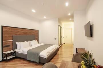 Фото номера Улучшенные апартаменты Апарт-отели Mountain Residence Apartments &amp; Chalet г. Буковель 2