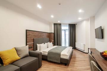 Фото номера Апартаменты с видом на горы Апарт-отели Mountain Residence Apartments &amp; Chalet г. Буковель 2