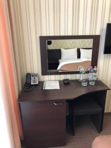 Фото номера Стандартный двухместный номер с 2 отдельными кроватями Отель Rooms in Kasimir resort hotel г. Буковель 5