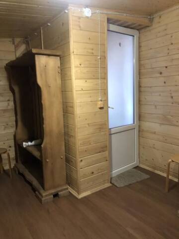Фото номера Улучшенный четырехместный номер Загородные дома Kabanova Gora г. Буковель 8