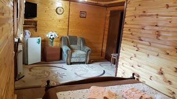 Фото номера Улучшенный двухместный номер с 1 кроватью Гостевой дом Sadyba u Halyny Sunrise г. Буковель 7
