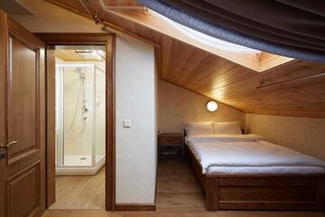 Фото номера Одноместный номер - Мансарда Отель Ганц &amp; Spa г. Буковель 4
