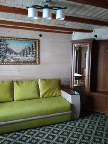 Фото номера Люкс с балконом Отель Dovbushanka Hotel in Bukovel г. Буковель 6